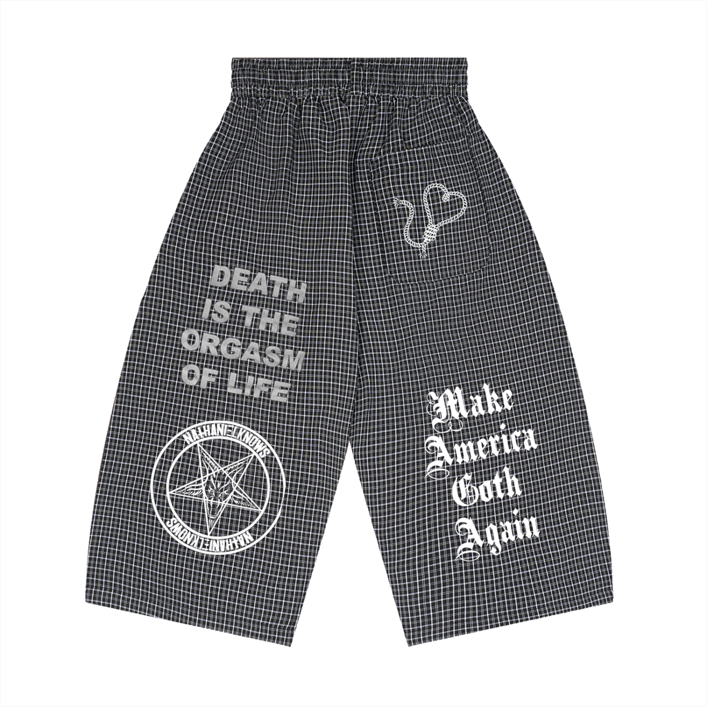 Gothsdoingthings Unisex Plaid Loose Capri Shorts