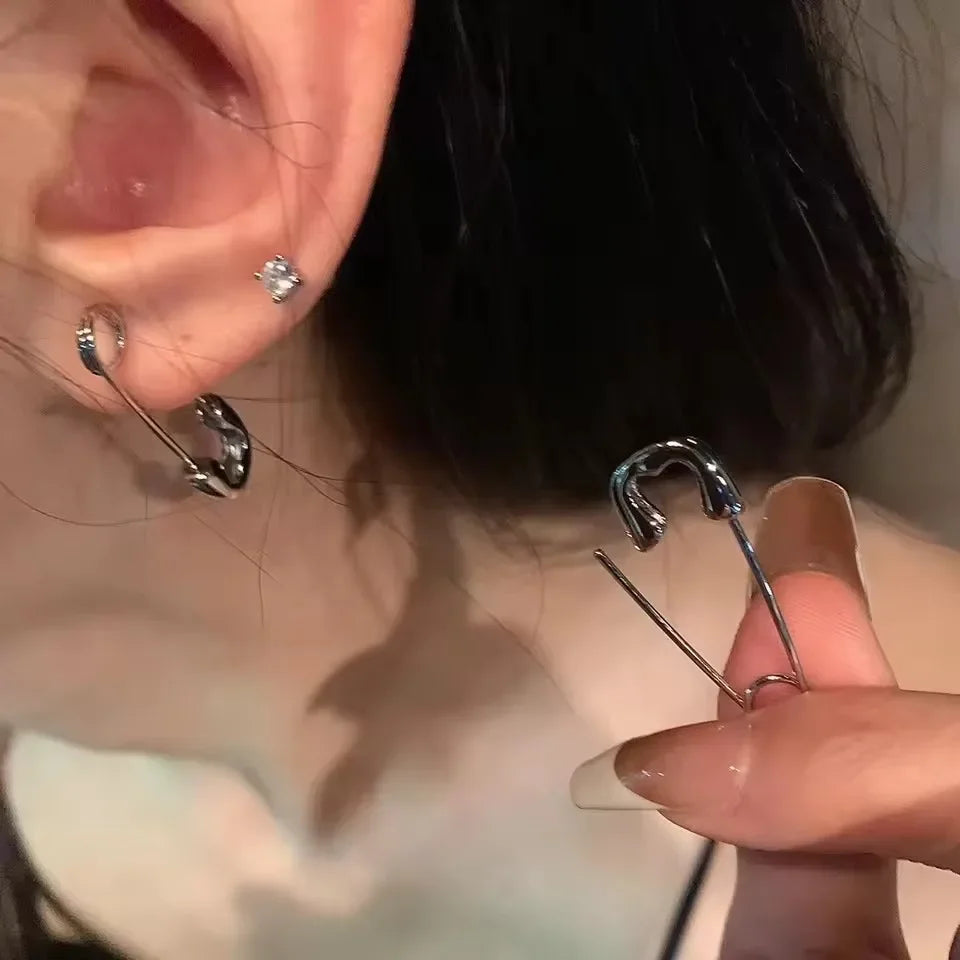 Y2K Safety Pin Charm Hoop Earrings, Punk product photo 4