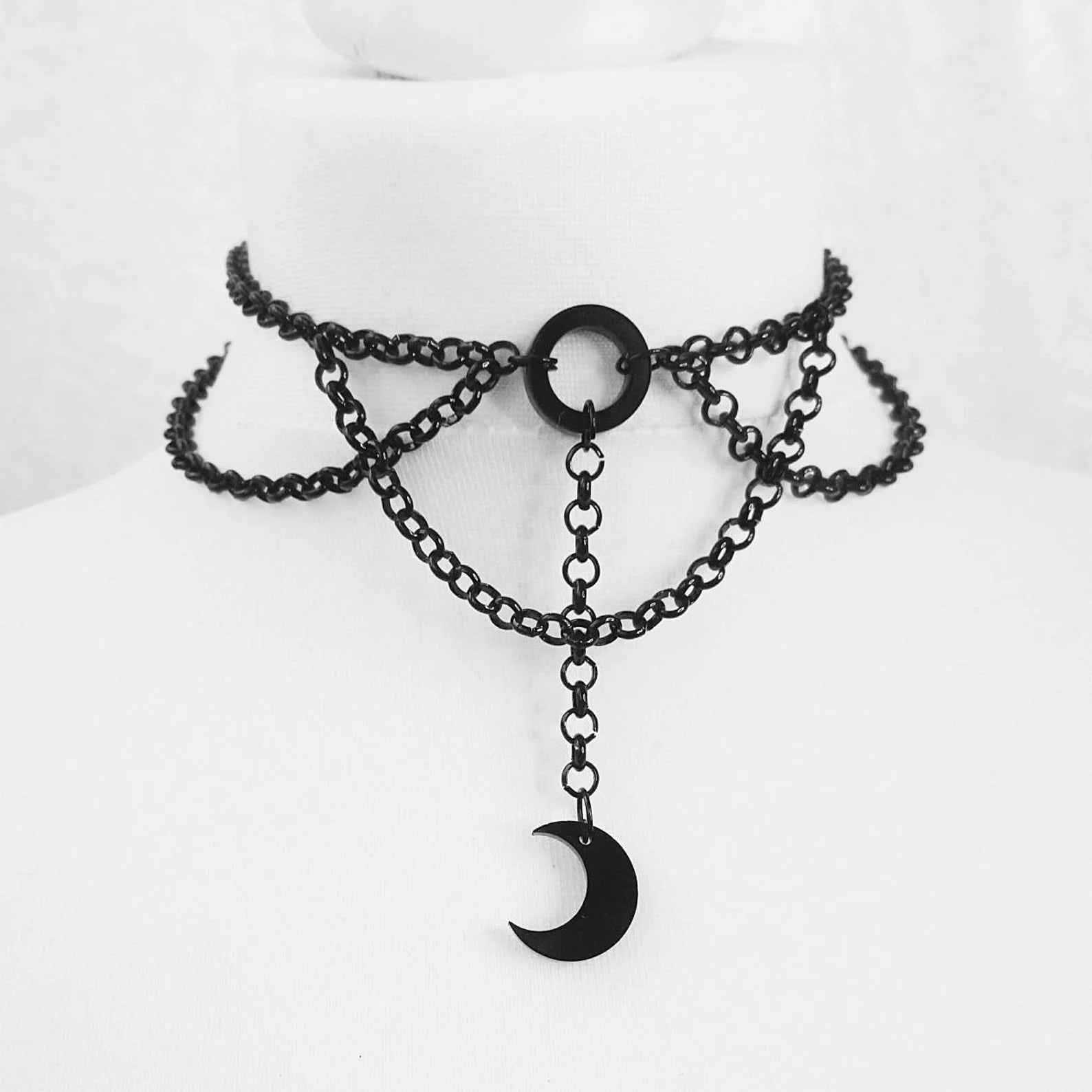 Moon O-Ring Chain Choker, Gothic Necklace product photo 4
